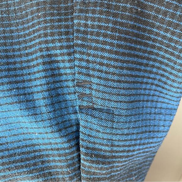 Lululemon Men’s Masons Peak Flannel Button Down Shirt in Blue and Black Size L - Picture 4 of 8